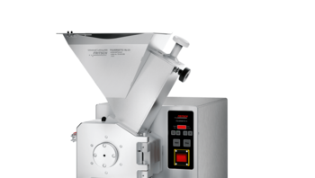 Funnel for bulk solids with sample pusher